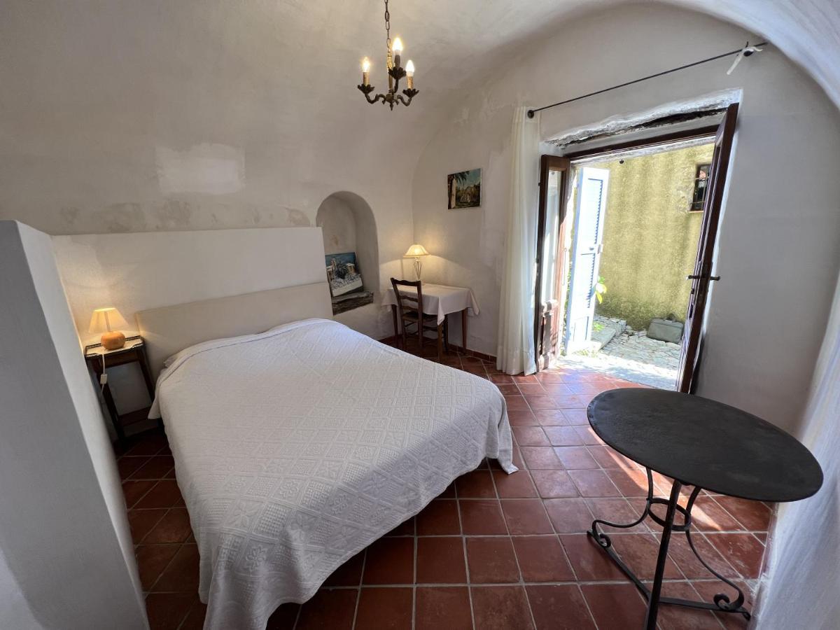 Casa Musicale Hotel Pigna Exterior photo